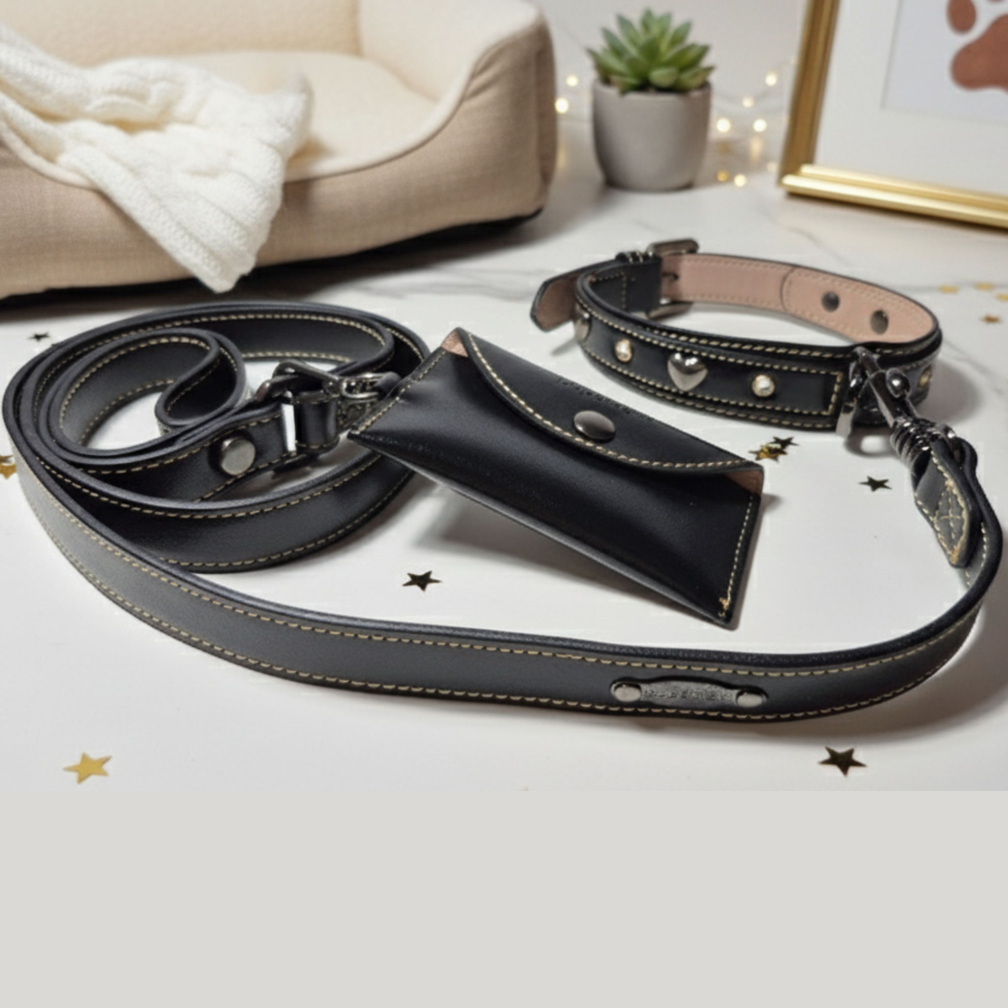 Set Collare con Cristalli e Guinzaglio in Pelle per Cani